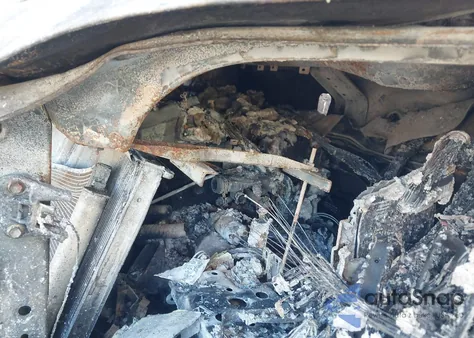 2015 Toyota Sienna Xle 8 Passenger from USA, damaged, VIN 5TDYK3DC4FS630998